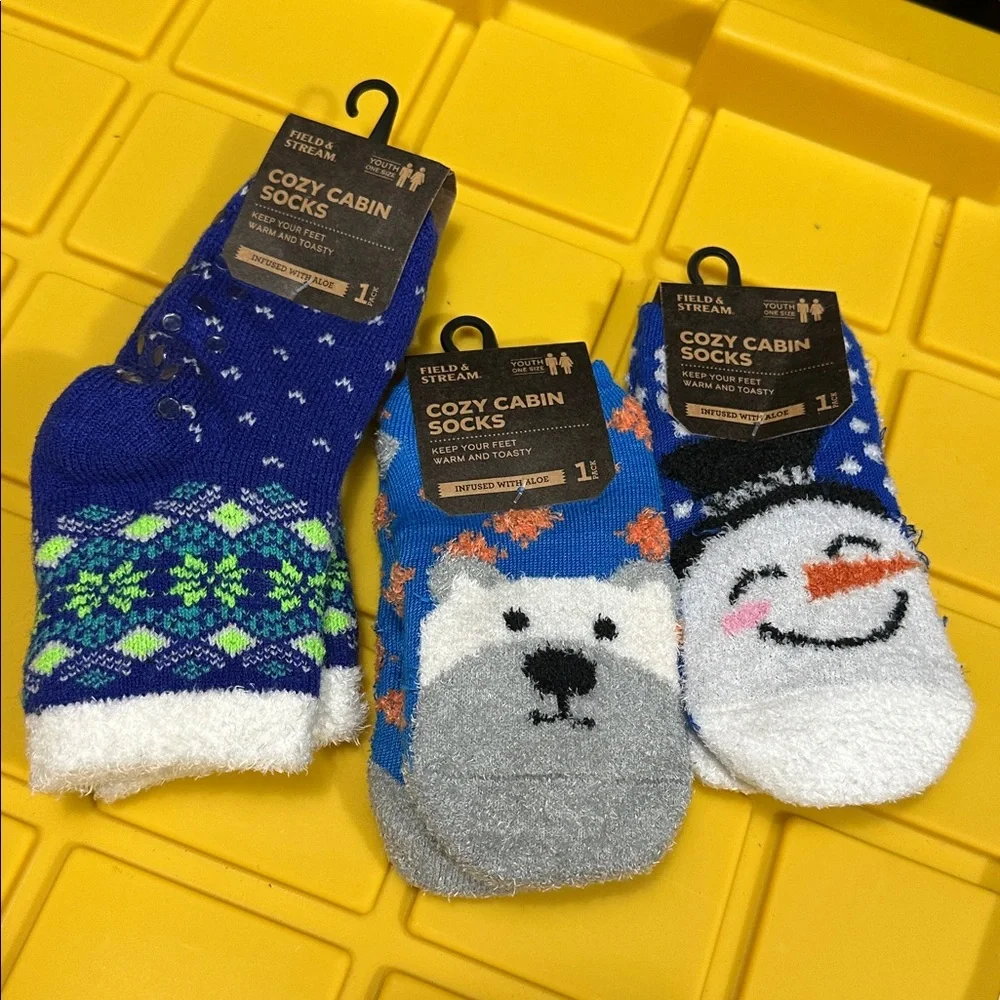Bundle of 3 Boy Cozy Cabin Youth Socks Gripper Winter Non Slip Thick Warm Gift